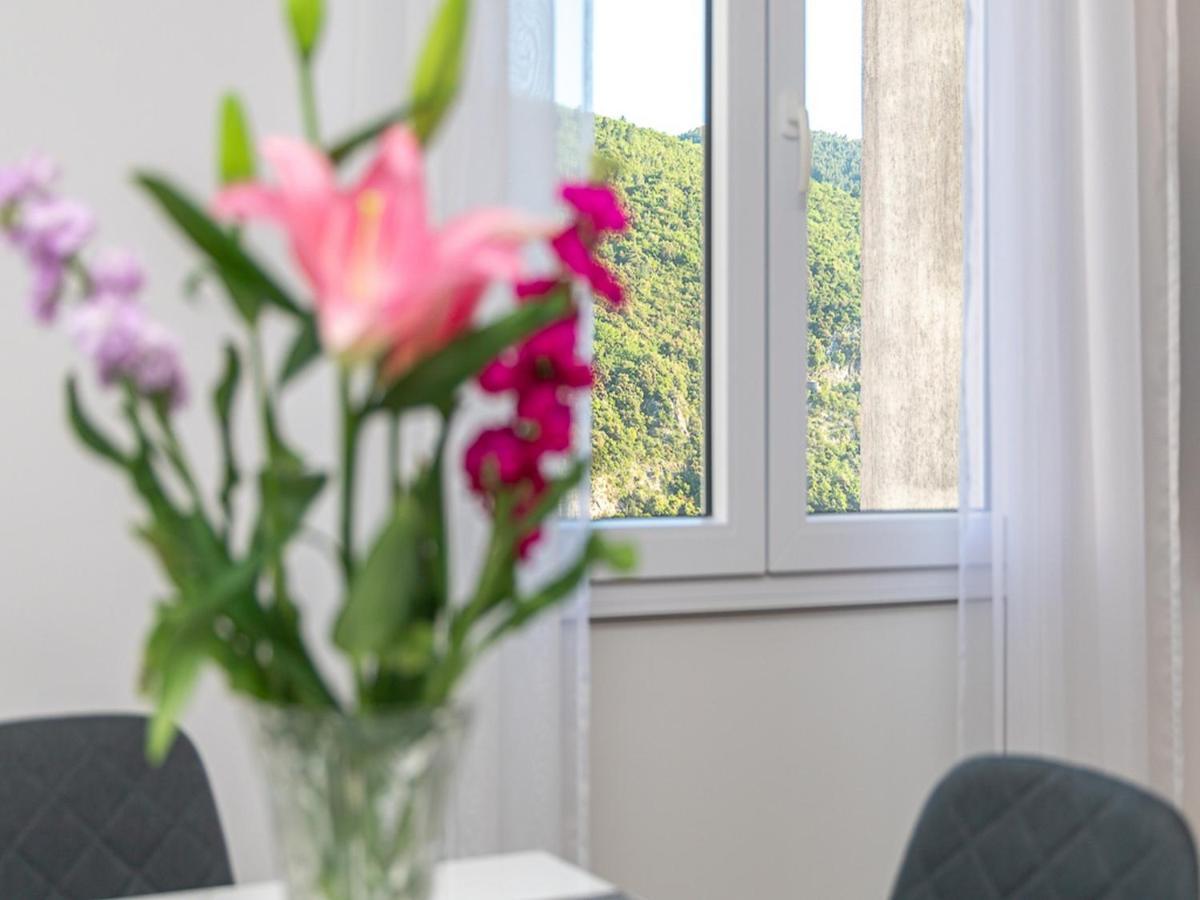 Matea Appartement *